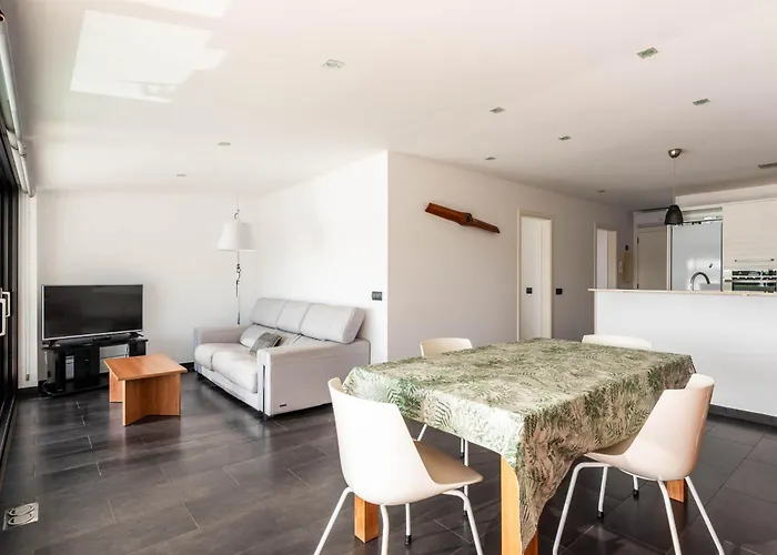 Apartment Tramontana 28b By Escape *