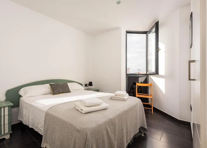 Tramontana 28b By Escape Fornells (Menorca)