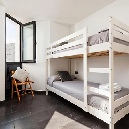 Tramontana 28b By Escape